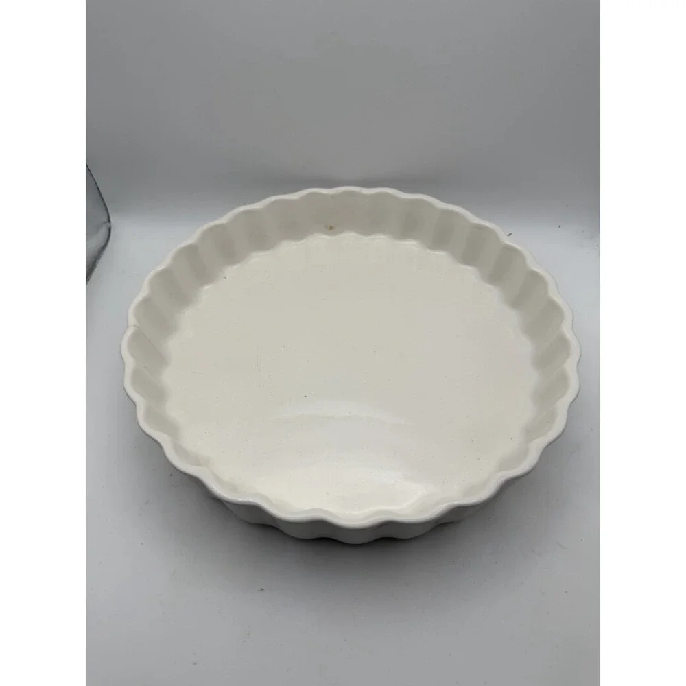 Vintage White Fluted Ceramic Quiche Tart Baking Dish Pie Pan Bakeware